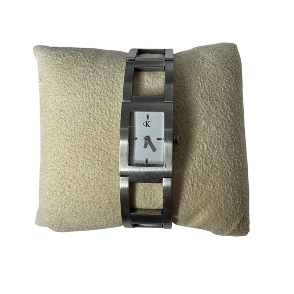 Women's Calvin Klein Retangular white dial stainless steel Quartz Watch - Picture 1 of 8